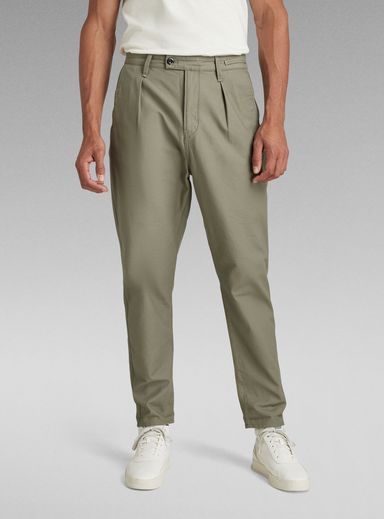 Pleated Relaxed Chino